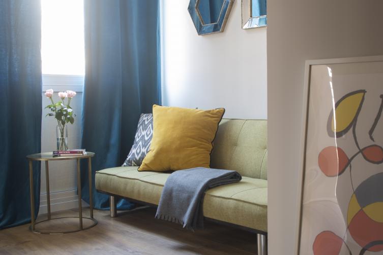 Decoração do quarto superior do The Conica Deluxe B&B Barcelona