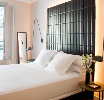 Charmantes Doppelzimmer mit Balkon in Barcelona